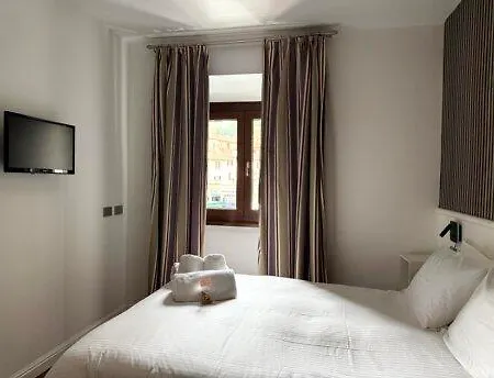 イル ヴェッキオ ボルゴ ルレ