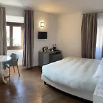 Guest house Il Vecchio Borgo Relais