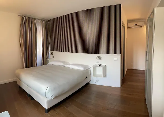 Il Vecchio Borgo Relais 3* Como