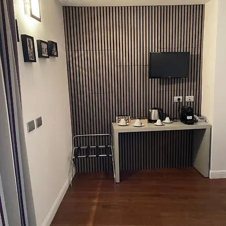 Il Vecchio Borgo Relais בית הארחה קומו